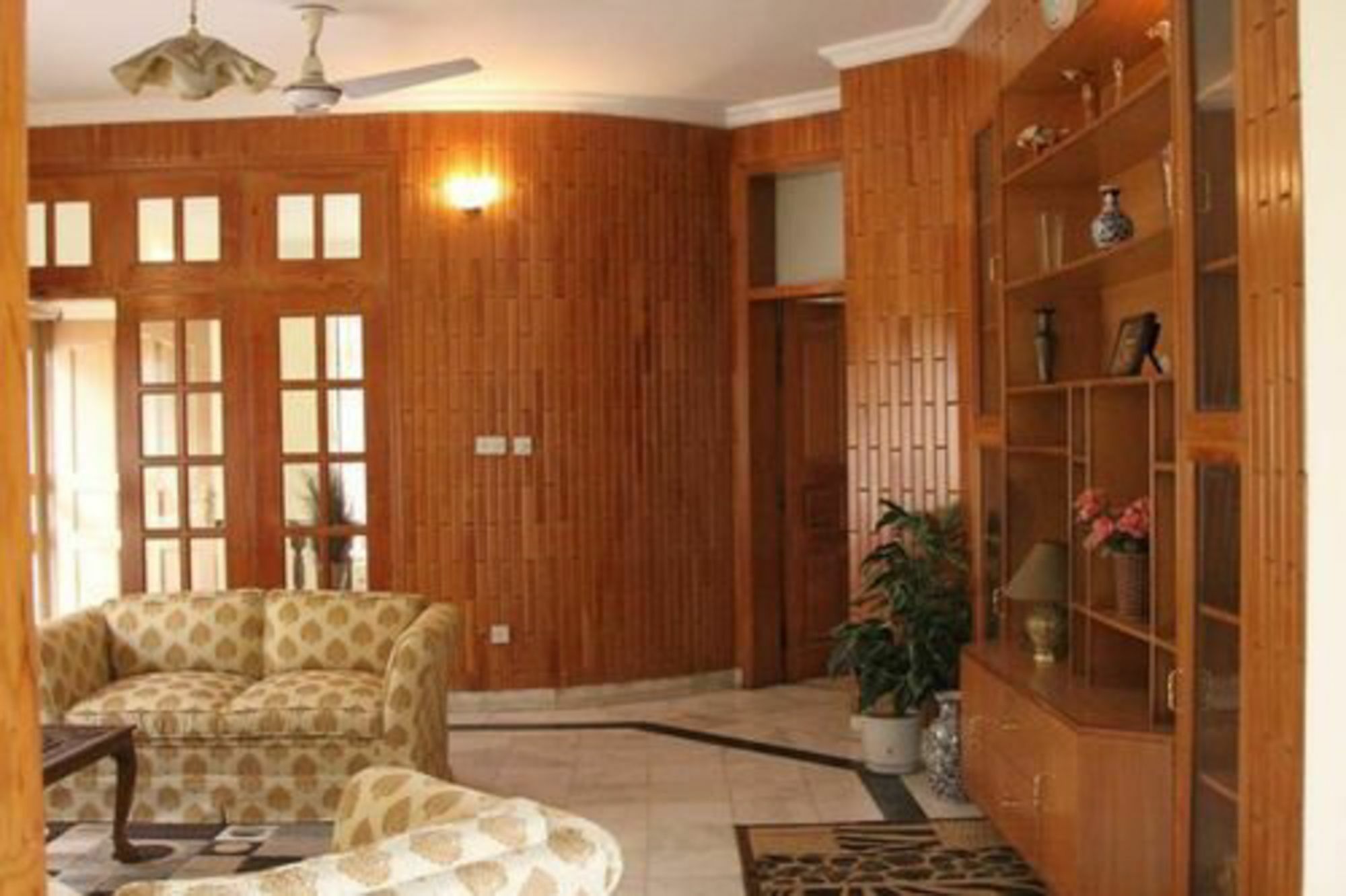 Delano Guest House Islamabad Eksteriør billede