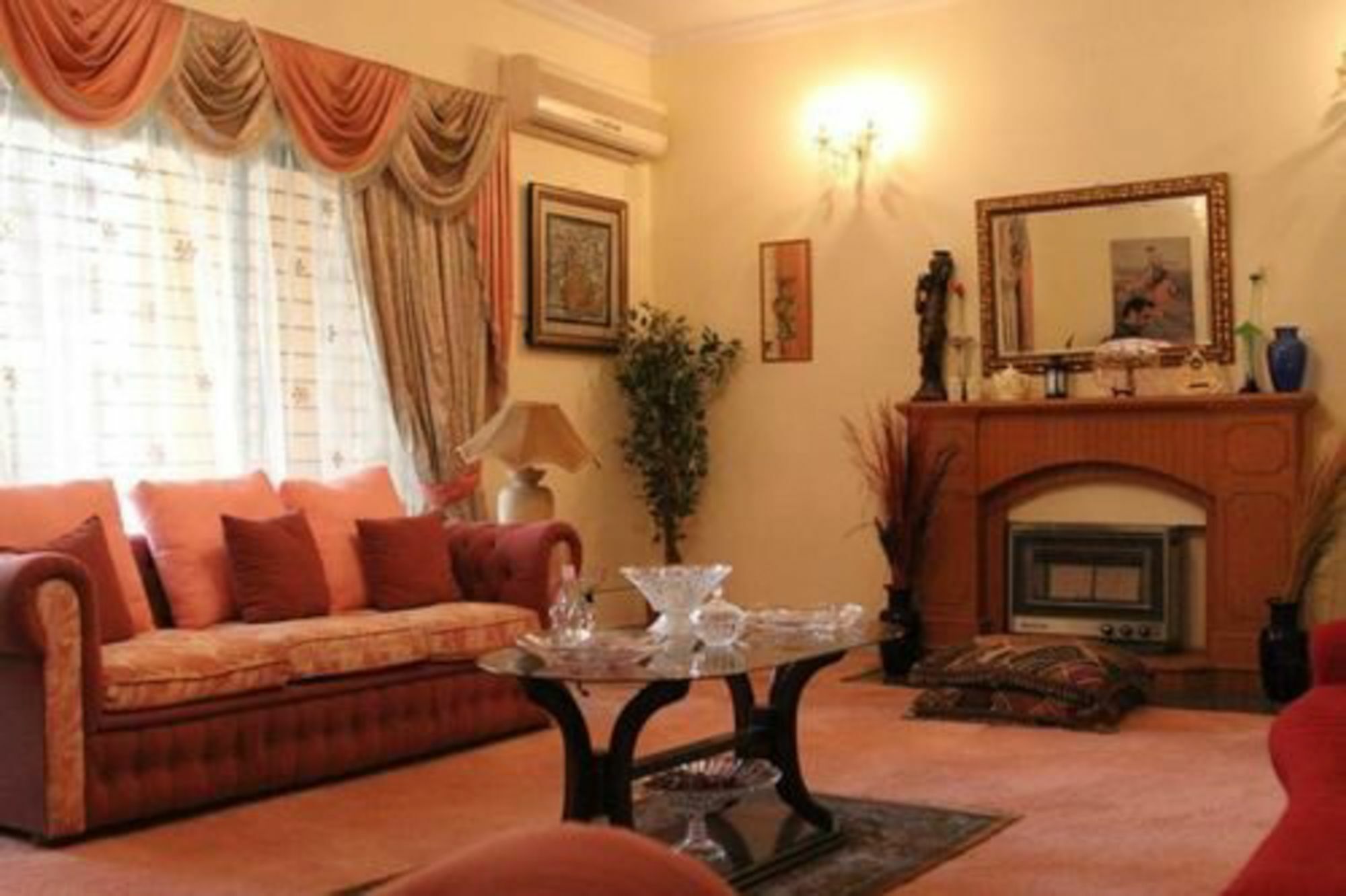 Delano Guest House Islamabad Eksteriør billede