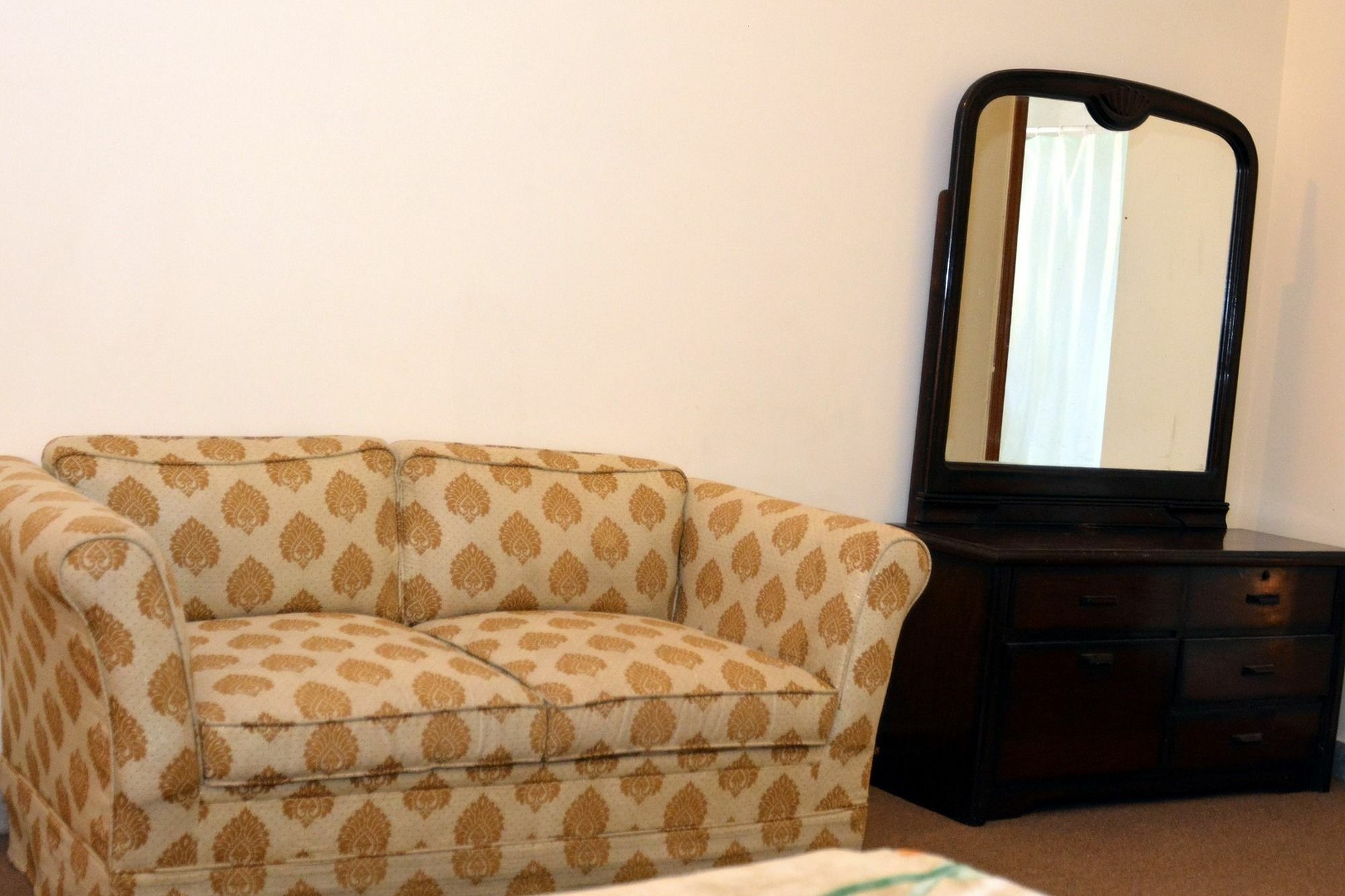 Delano Guest House Islamabad Eksteriør billede
